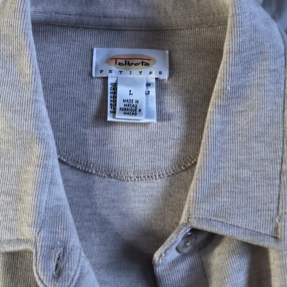 Talbots cardigan with pockets. - Picture 3 of 8